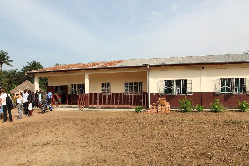 Unsere Klinik in Kalangba